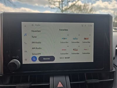 2024 Toyota RAV4 XLE