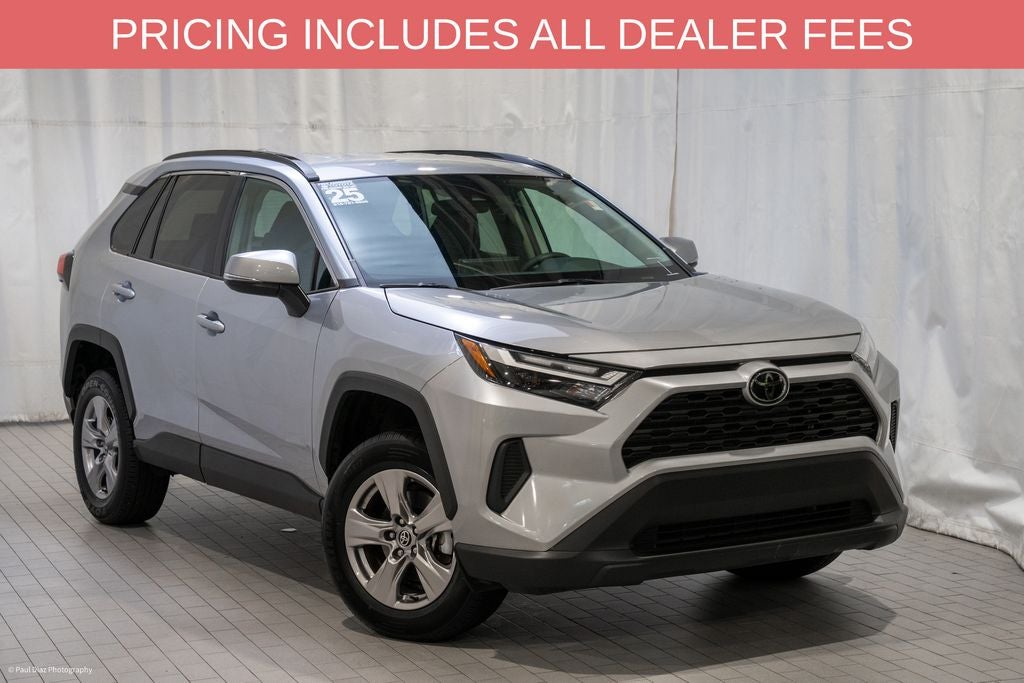 2025 Toyota RAV4 XLE