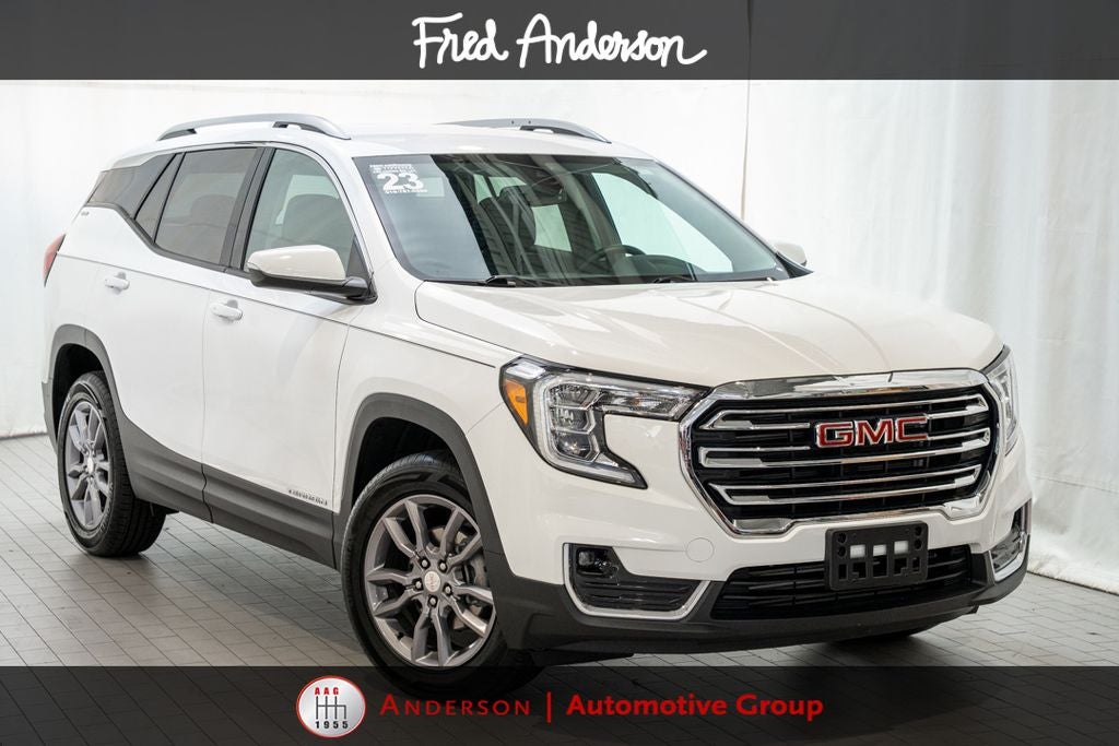 2023 GMC Terrain SLT