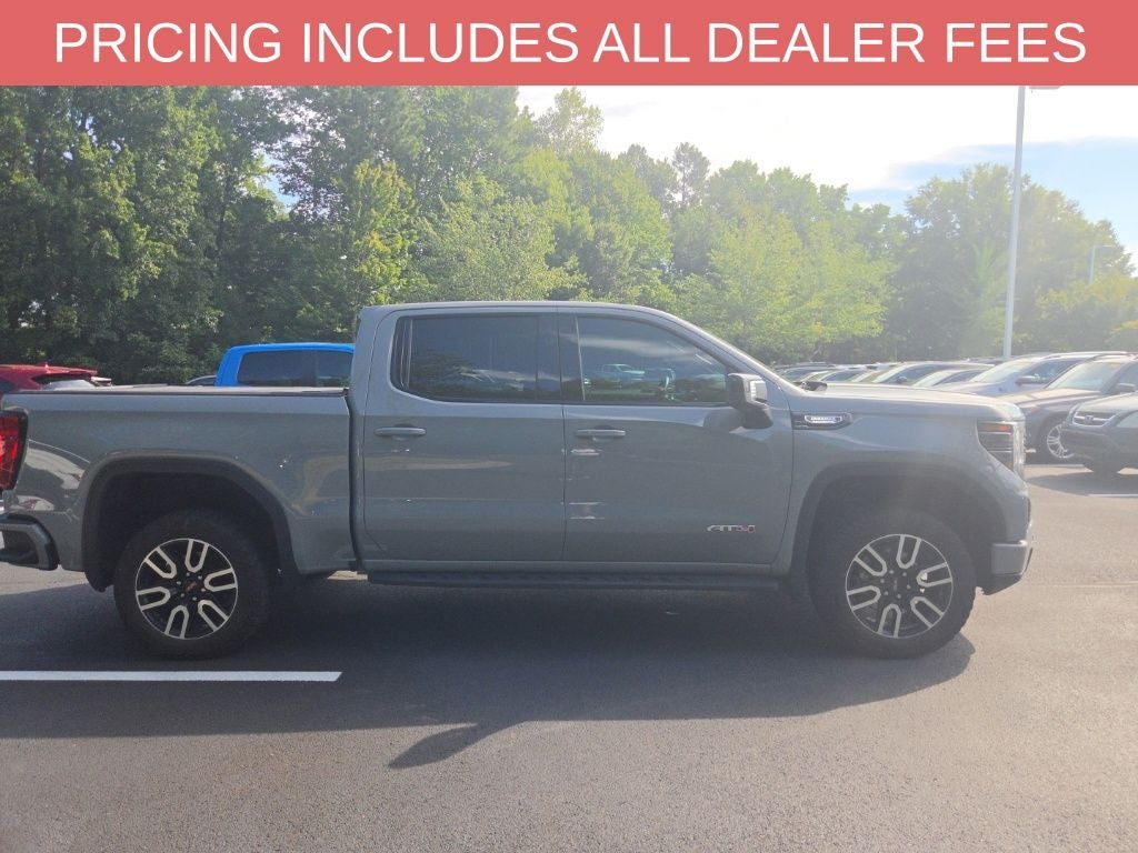 2024 GMC Sierra 1500 AT4
