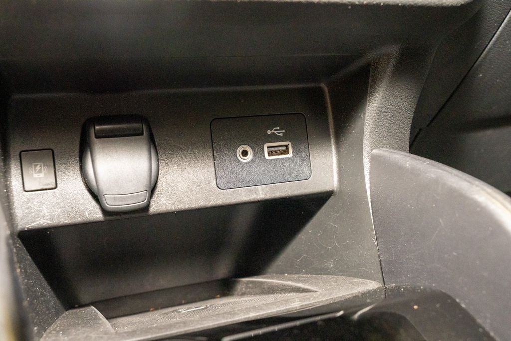 2023 Nissan Versa 1.6 SV