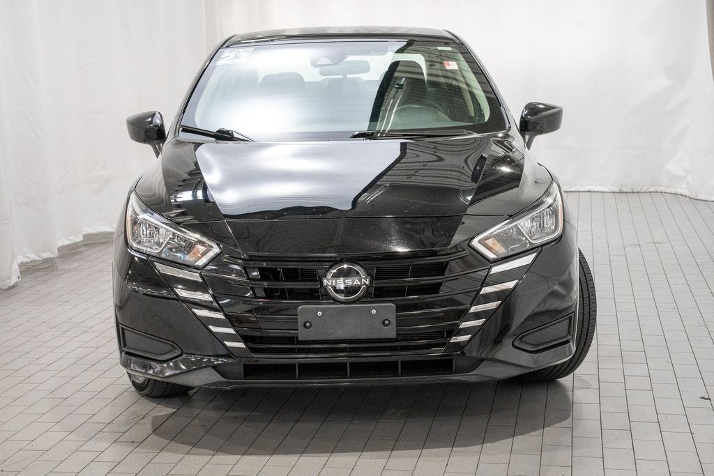 2023 Nissan Versa 1.6 SV