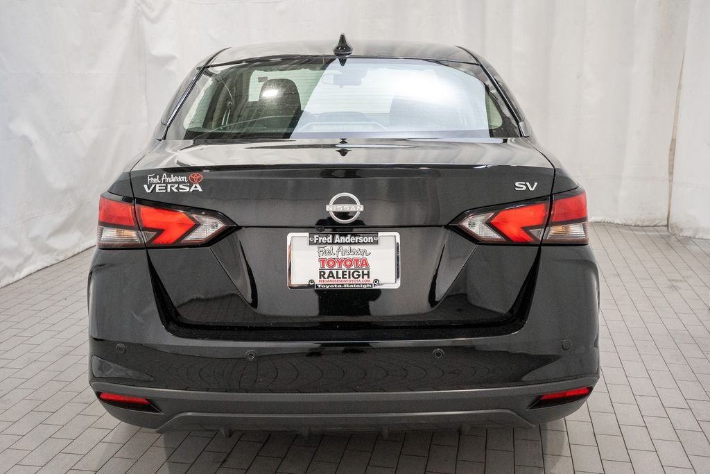 2023 Nissan Versa 1.6 SV