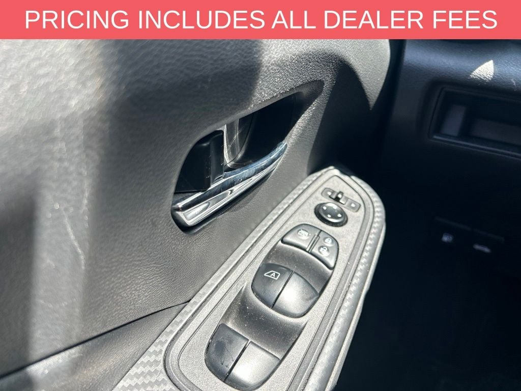 2023 Nissan Versa 1.6 SV