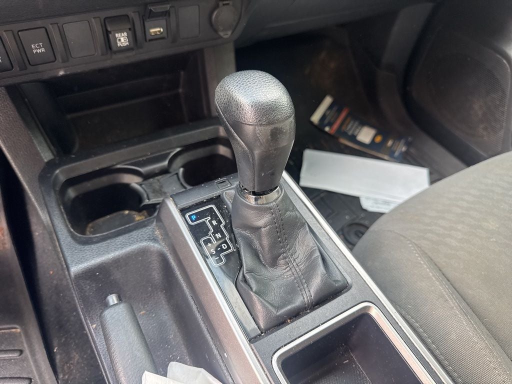 2023 Toyota Tacoma SR5 V6