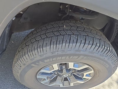 2022 Toyota Tacoma TRD Off-Road V6