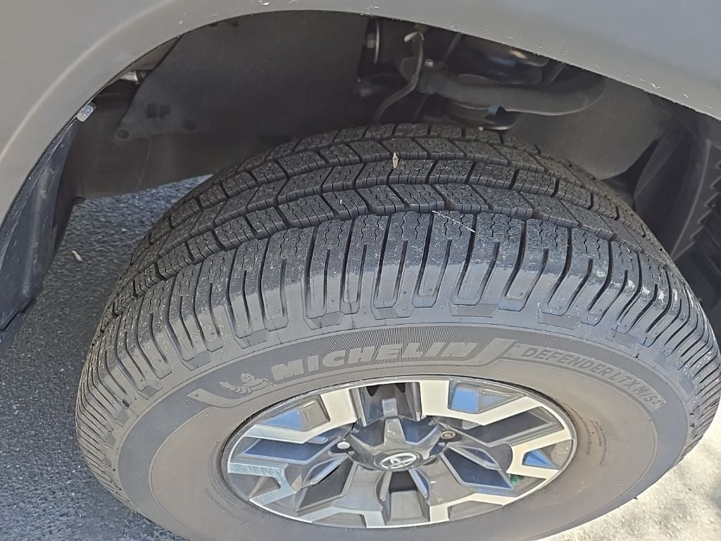 2022 Toyota Tacoma TRD Off-Road V6