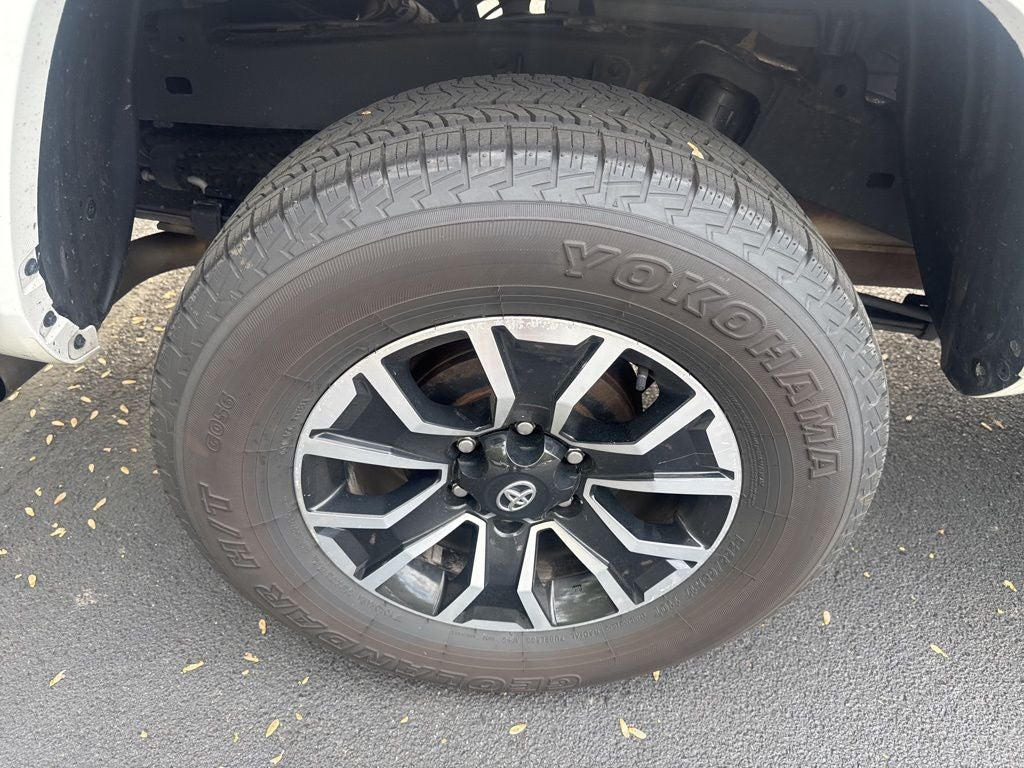 2022 Toyota Tacoma TRD Sport V6