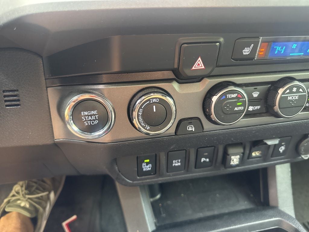 2022 Toyota Tacoma TRD Sport V6