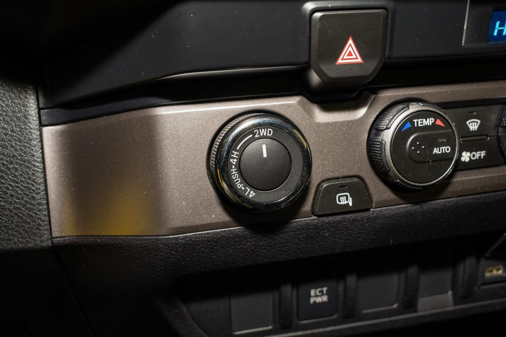 2023 Toyota Tacoma SR V6