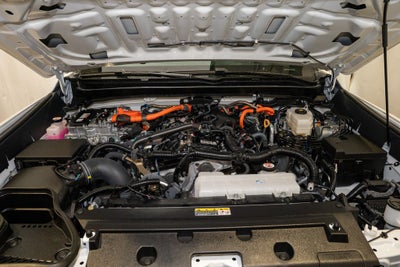 2025 Toyota Tacoma Hybrid TRD Off Road