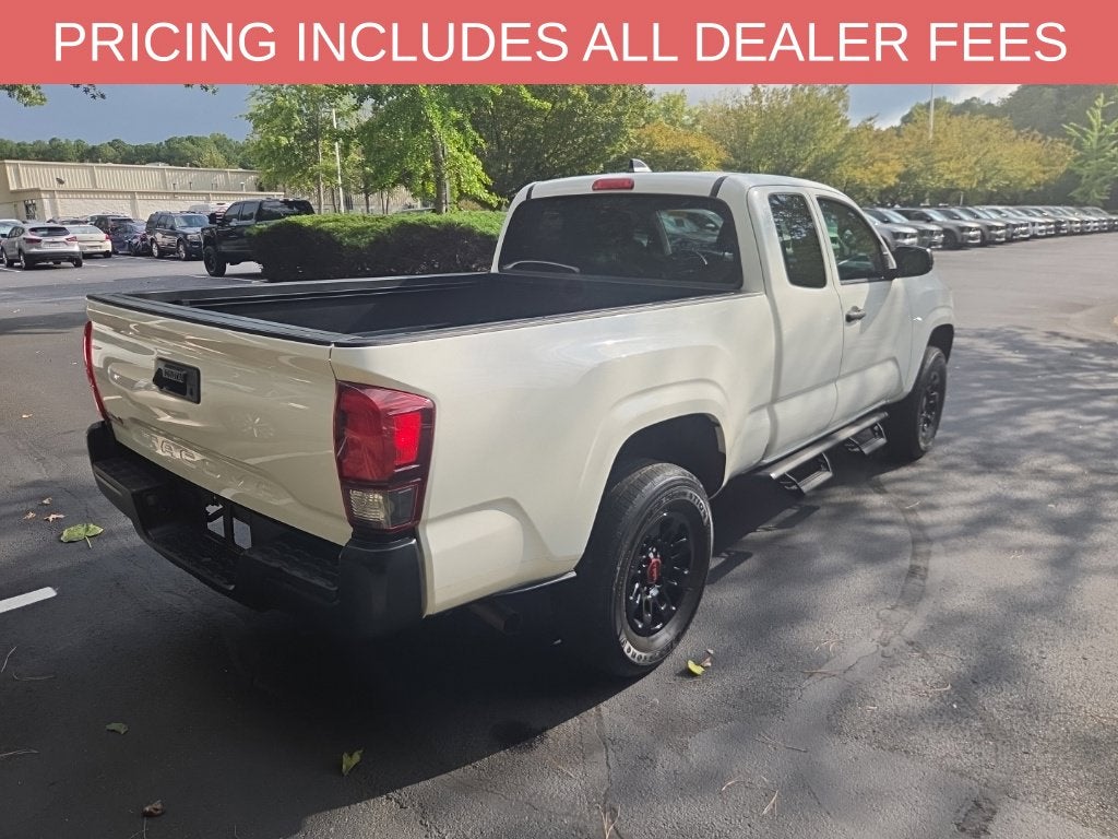 2022 Toyota Tacoma SR