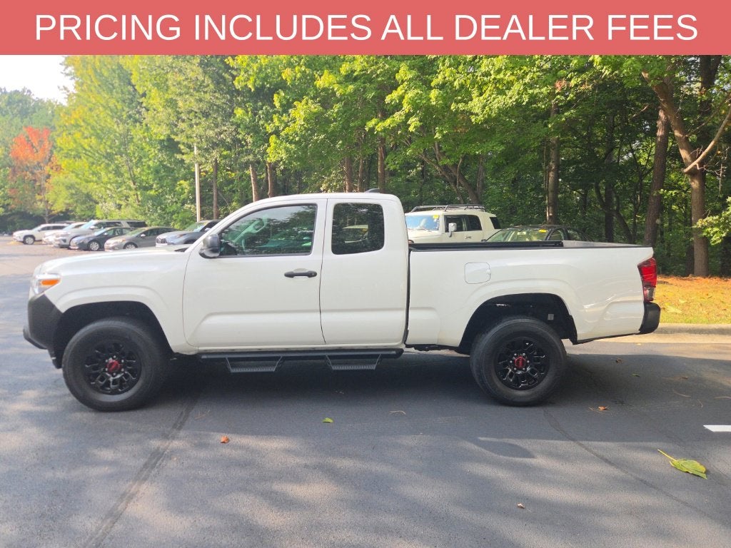2022 Toyota Tacoma SR