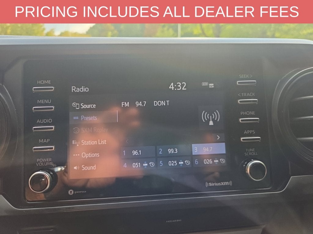 2022 Toyota Tacoma SR