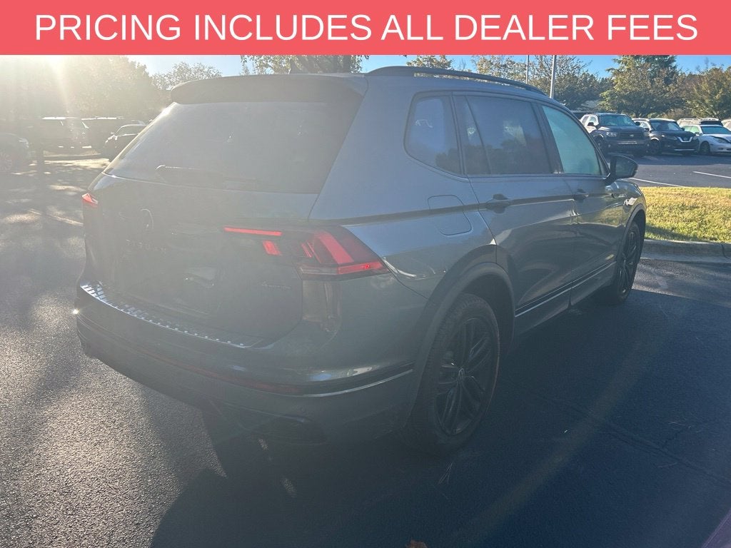 2022 Volkswagen Tiguan 2.0T SE R-Line Black