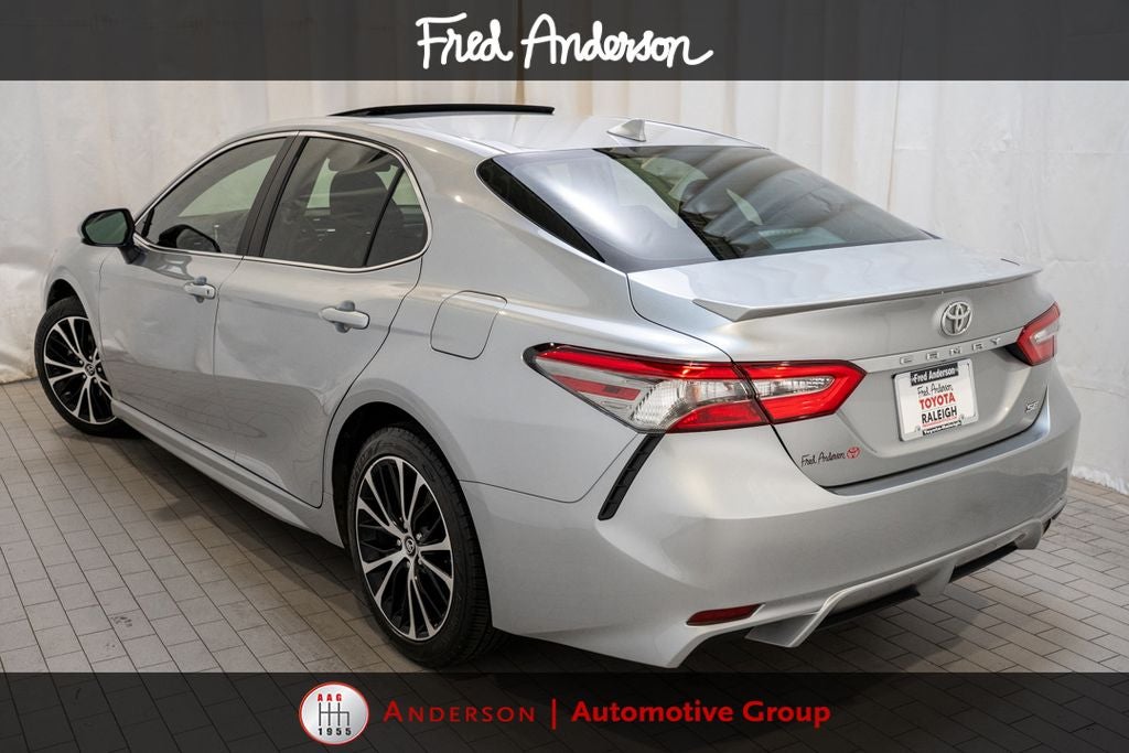 2019 Toyota Camry SE