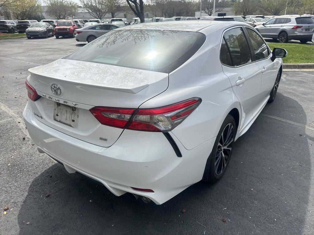 2018 Toyota Camry SE