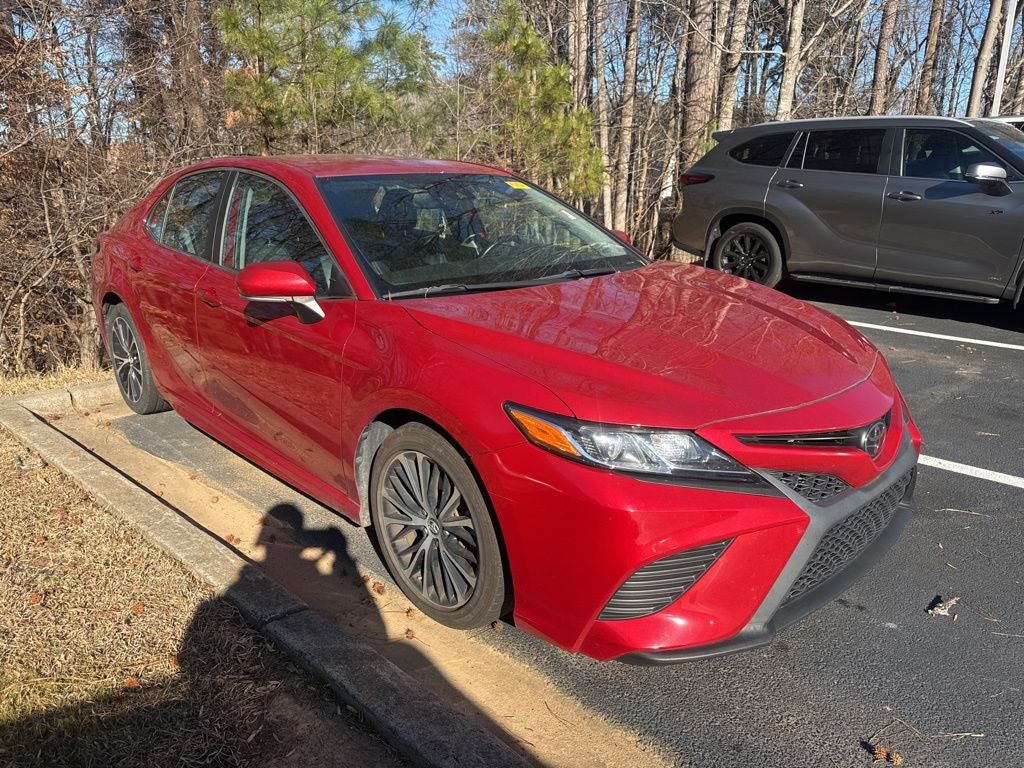2019 Toyota Camry SE