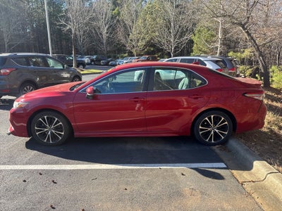 2019 Toyota Camry SE