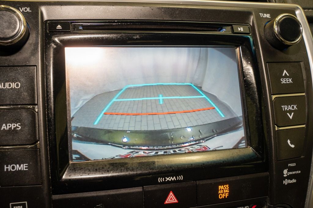 2017 Toyota Camry Hybrid XLE