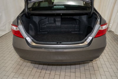 2017 Toyota Camry Hybrid XLE