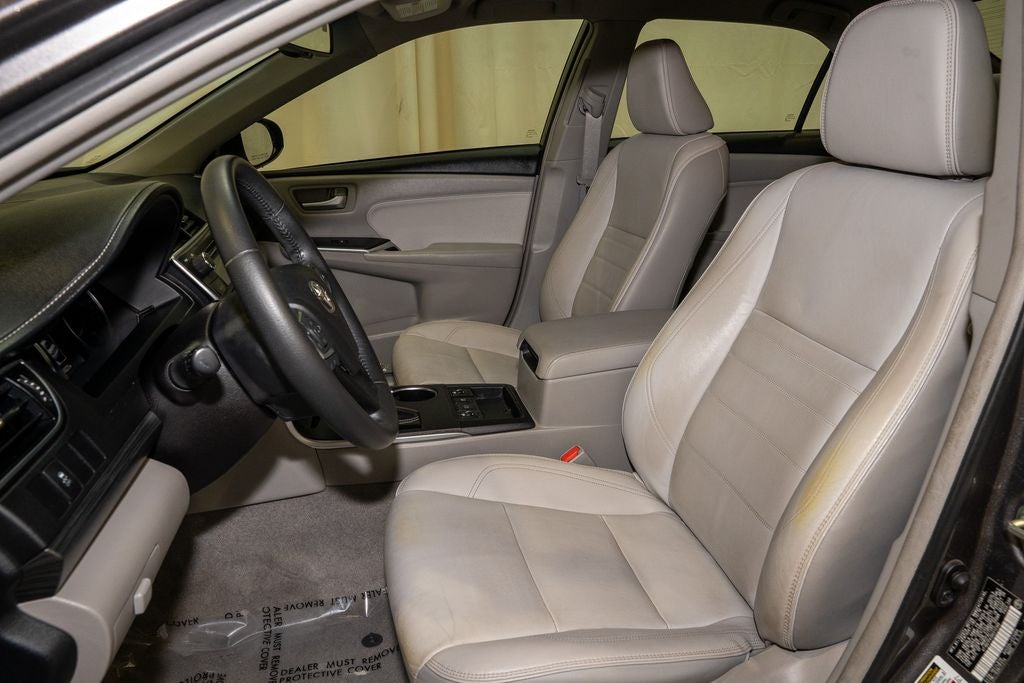 2017 Toyota Camry Hybrid XLE