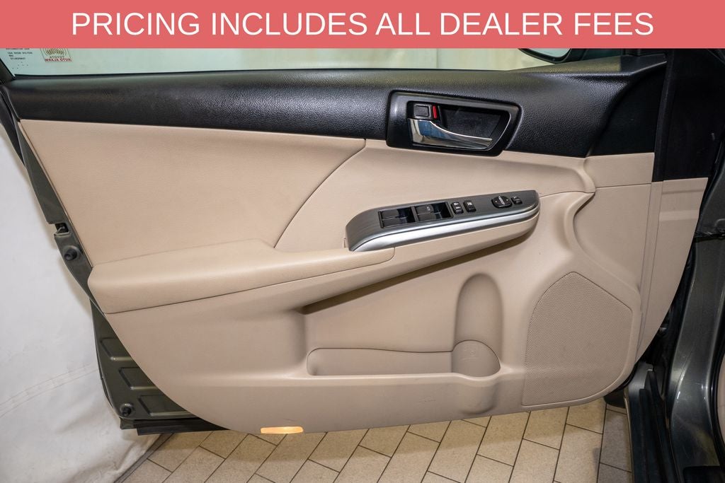 2012 Toyota Camry Hybrid XLE