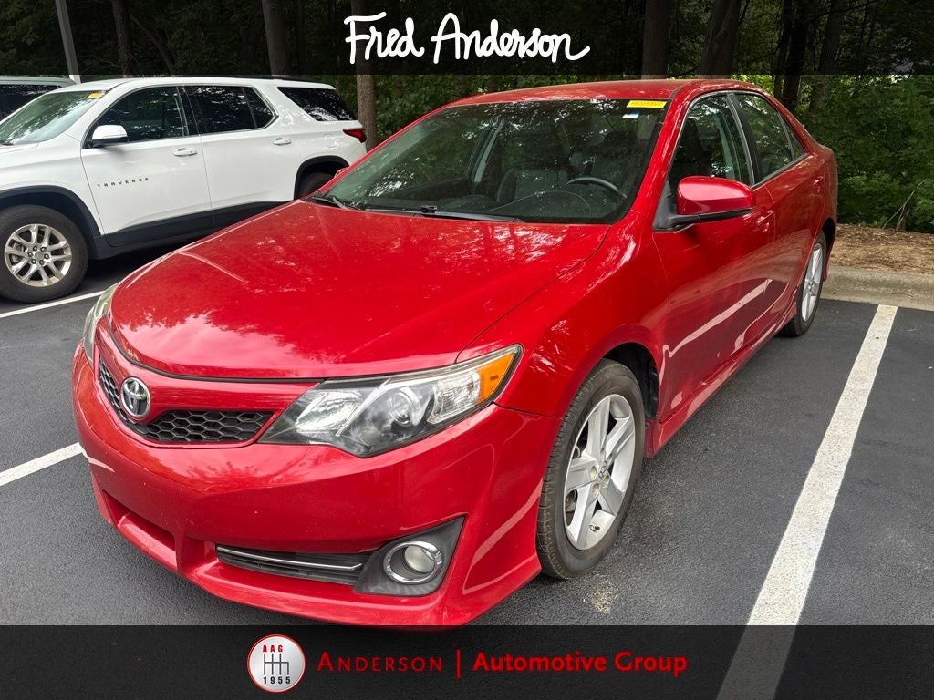 2014 Toyota Camry SE