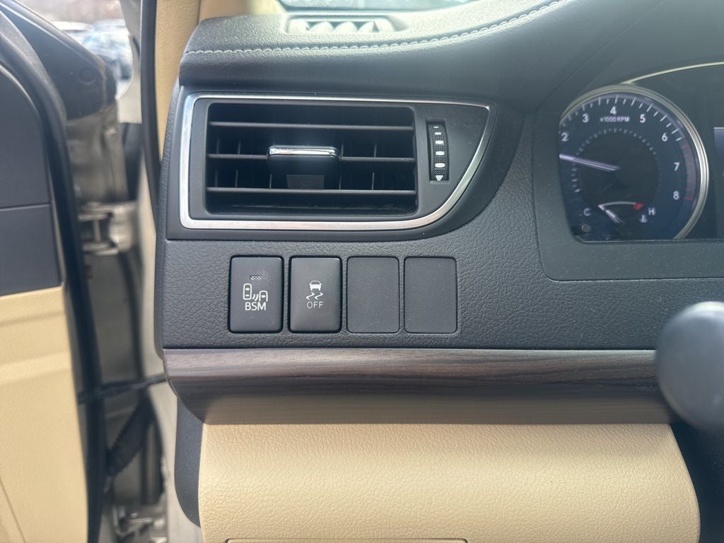 2017 Toyota Camry XLE