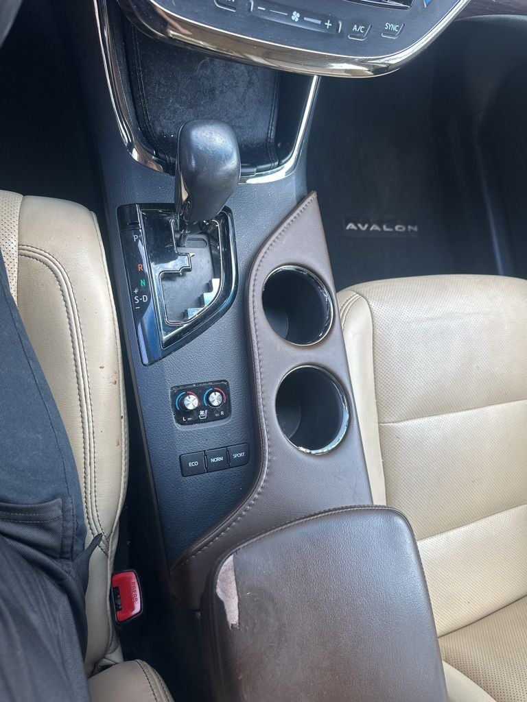 2014 Toyota Avalon Limited