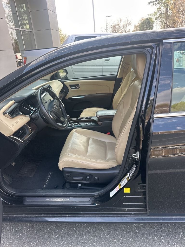 2014 Toyota Avalon Limited