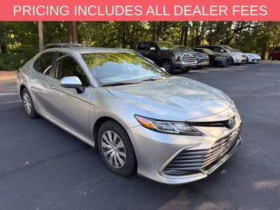 2022 Toyota Camry Hybrid LE