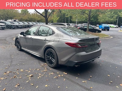 2025 Toyota Camry SE
