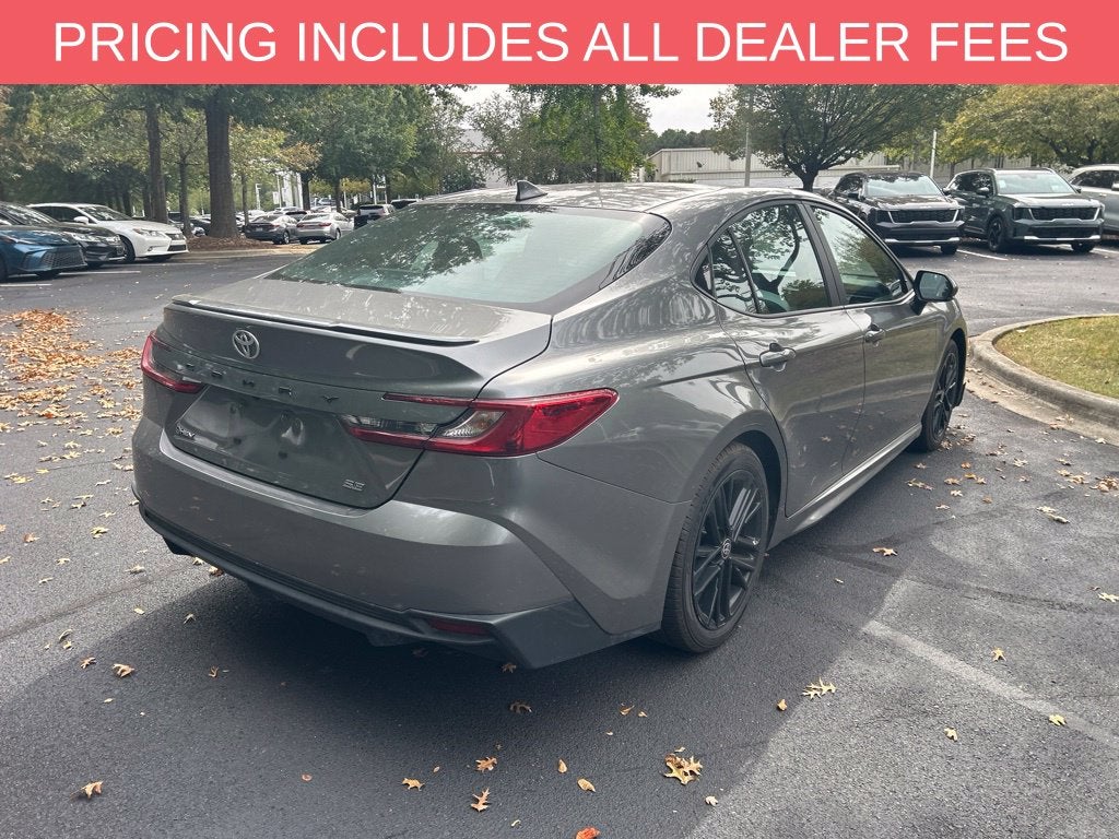 2025 Toyota Camry SE
