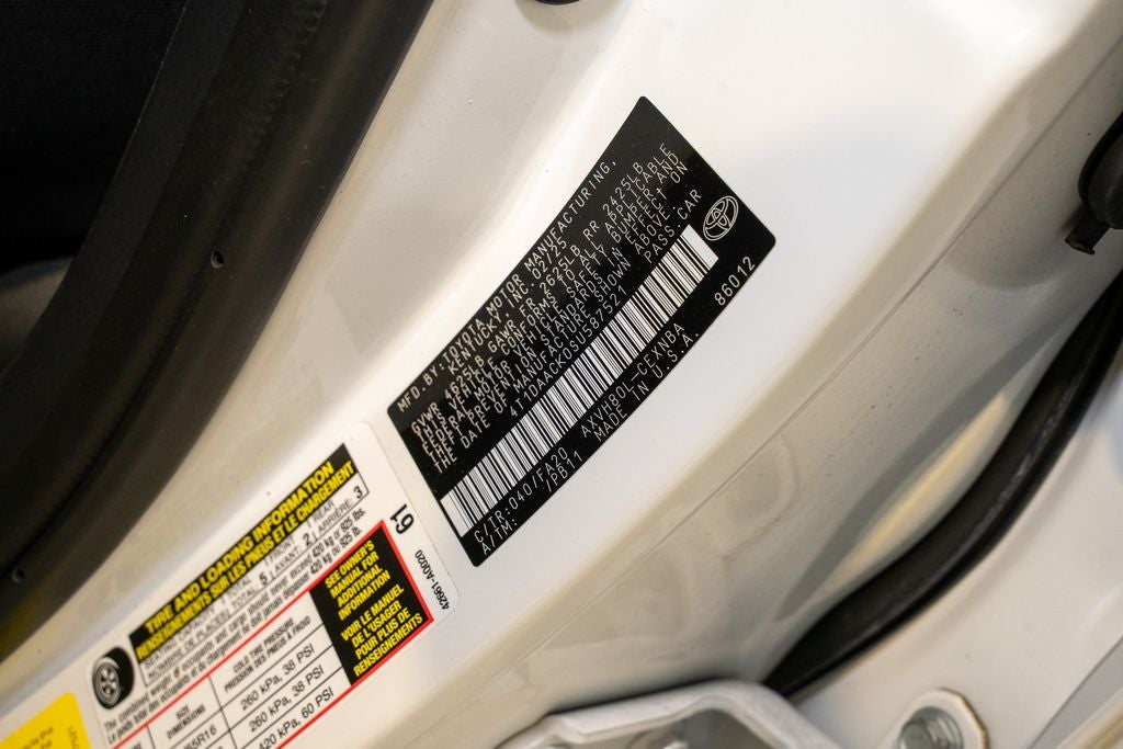 2025 Toyota Camry LE