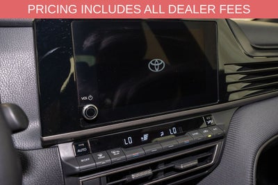 2025 Toyota Camry SE