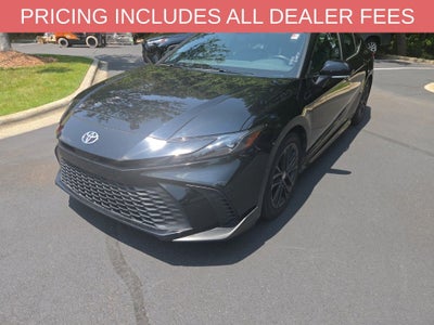 2025 Toyota Camry SE