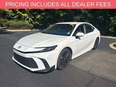 2025 Toyota Camry SE