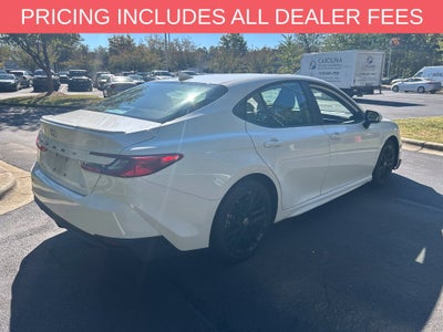 2025 Toyota Camry SE