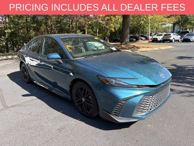 2025 Toyota Camry SE
