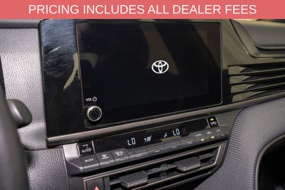 2025 Toyota Camry SE