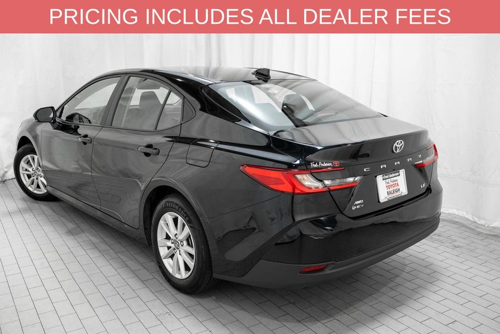 2025 Toyota Camry LE