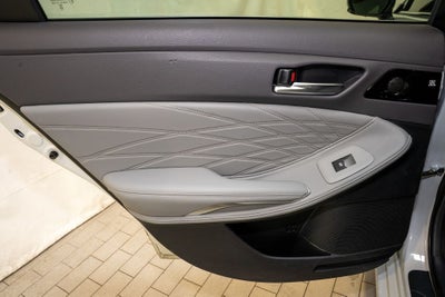 2022 Toyota Avalon Limited