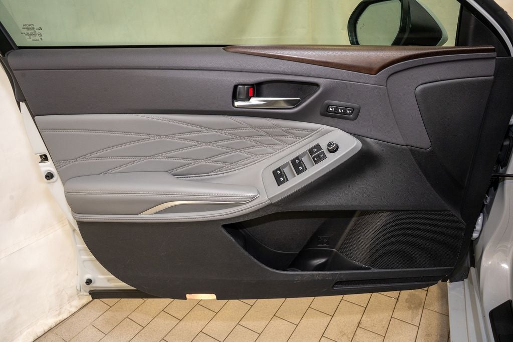 2022 Toyota Avalon Limited