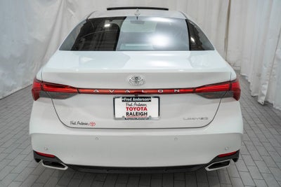 2022 Toyota Avalon Limited