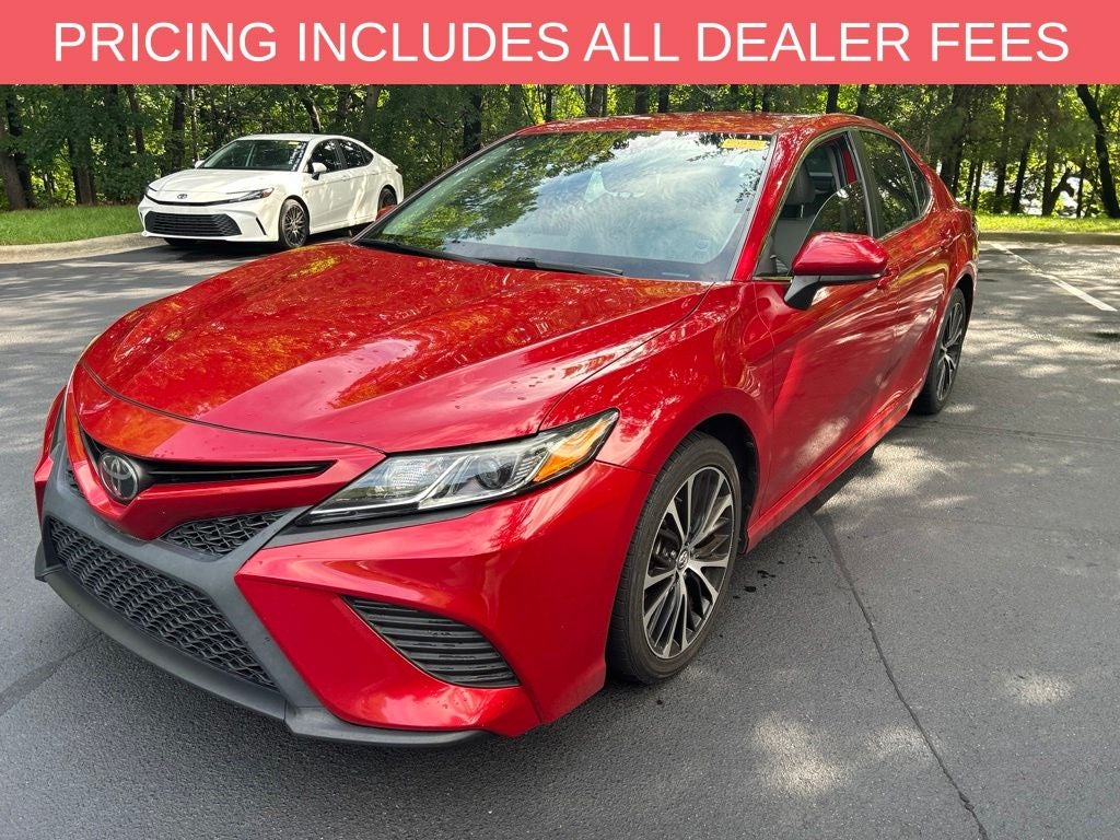 2020 Toyota Camry SE
