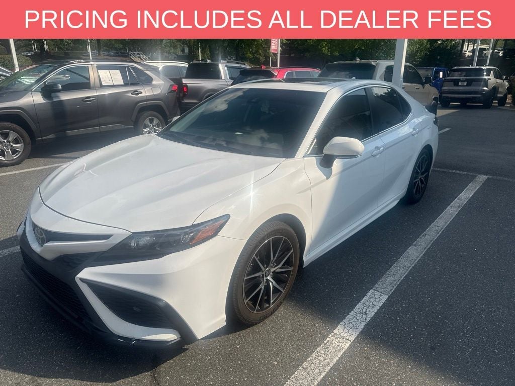 2022 Toyota Camry SE