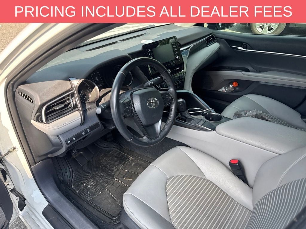 2022 Toyota Camry SE