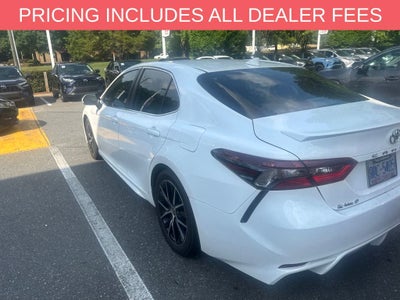 2022 Toyota Camry SE