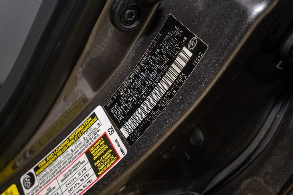 2024 Toyota Camry SE